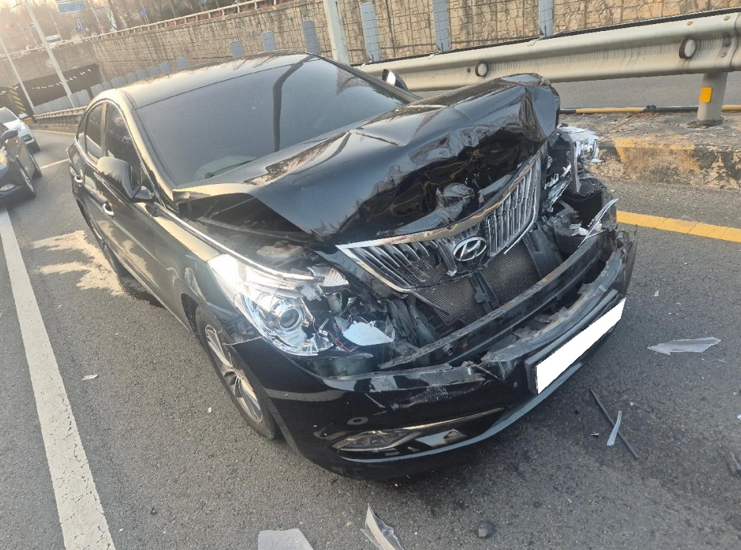 2015 Grandeur HG HG240 MODERN (409134) pre-producted