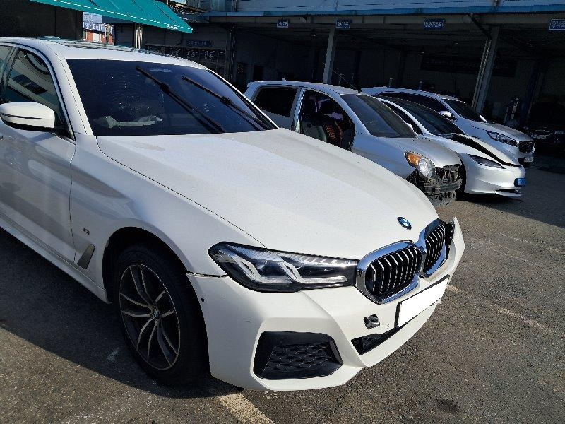 [Reserved]2022 BMW 5 Series (G30) 523d ​​xDrive M Sport (X46018) pre-producted