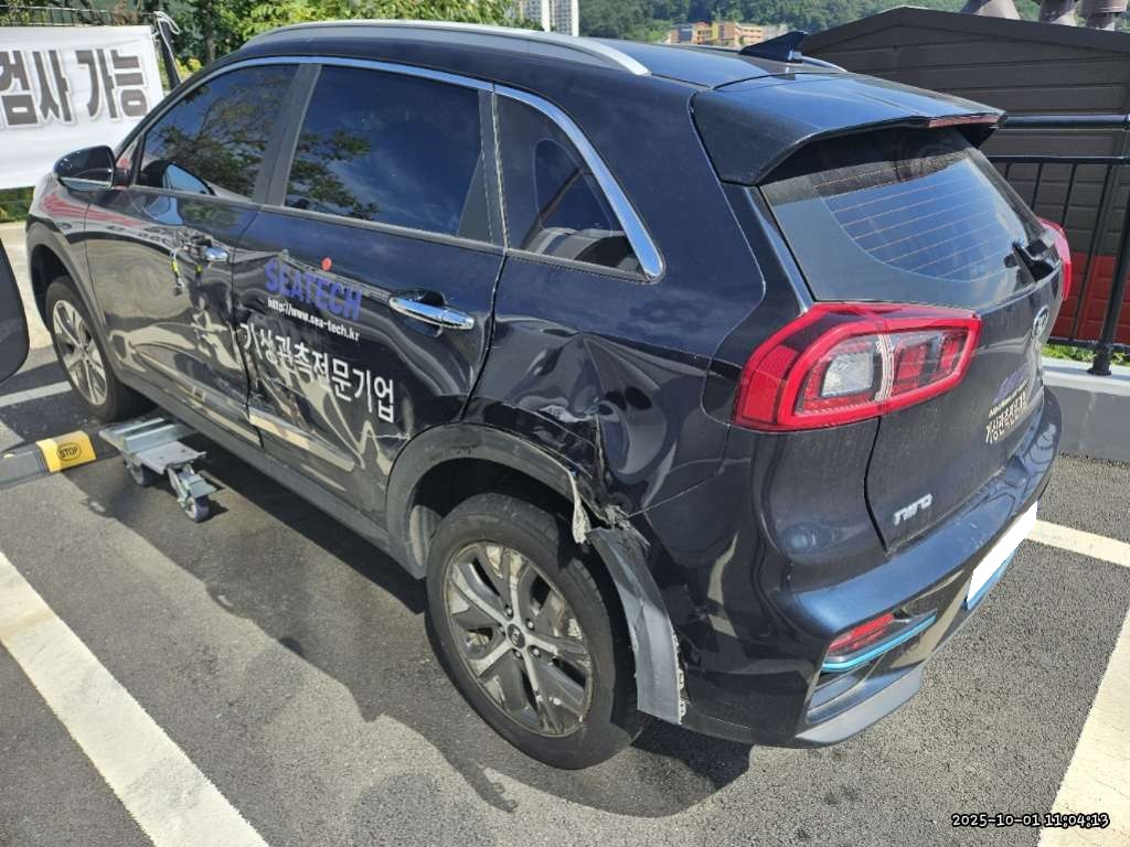 2019 Niro EV Prestige (016777) pre-producted