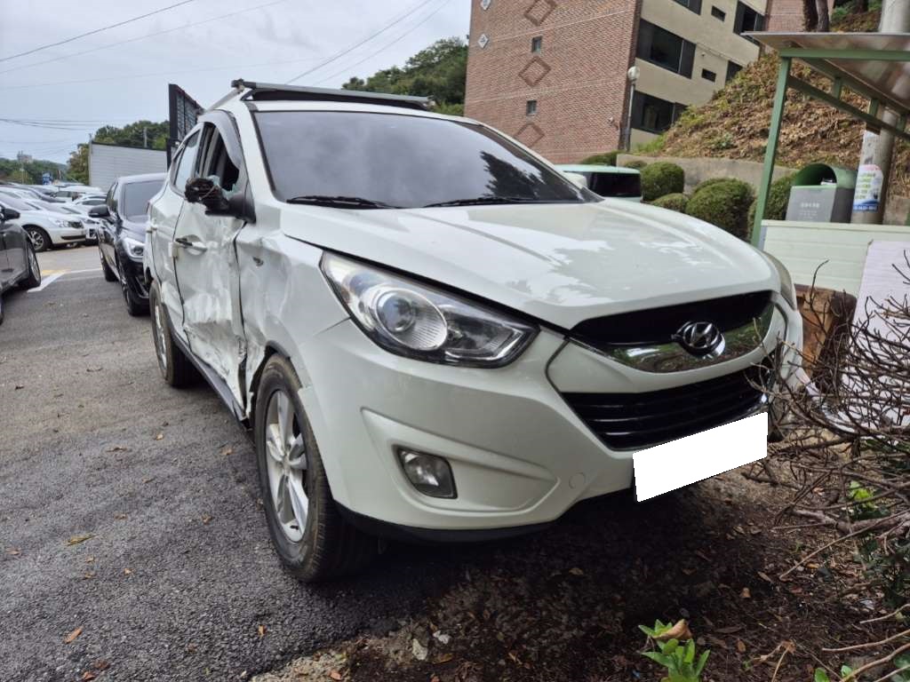 2012 Tucson iX 2WD VGT X20 Luxury (443434) pre-producted