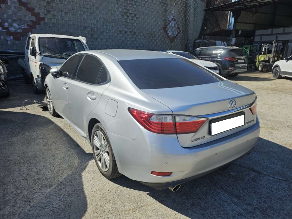 2013 Lexus New ES350 Supreme (006621) pre-producted