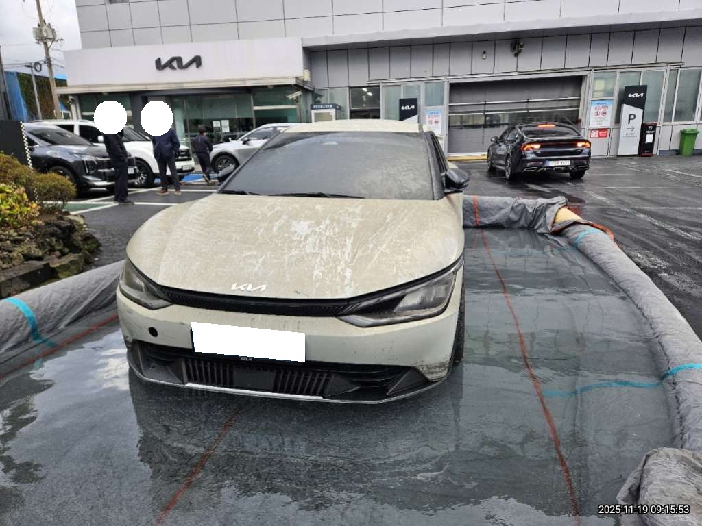 [Reserved]2022 EV6 Standard Air (011145) pre-producted