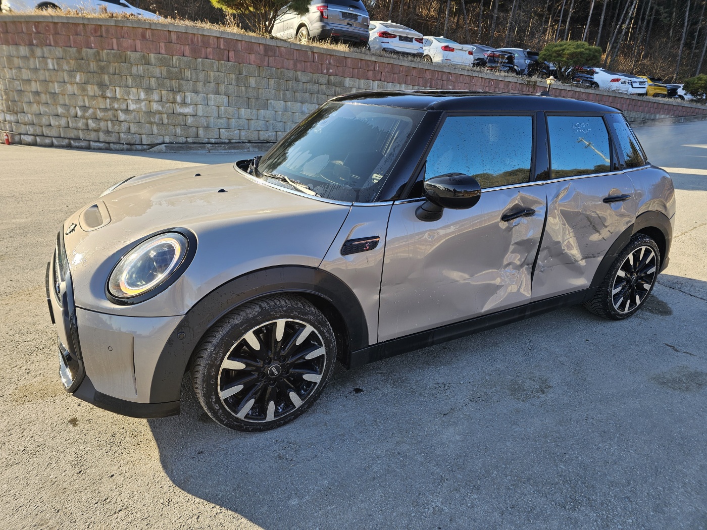 2022 MINI Cooper S 5-door Classic 3rd Gen (S/N: S26268)