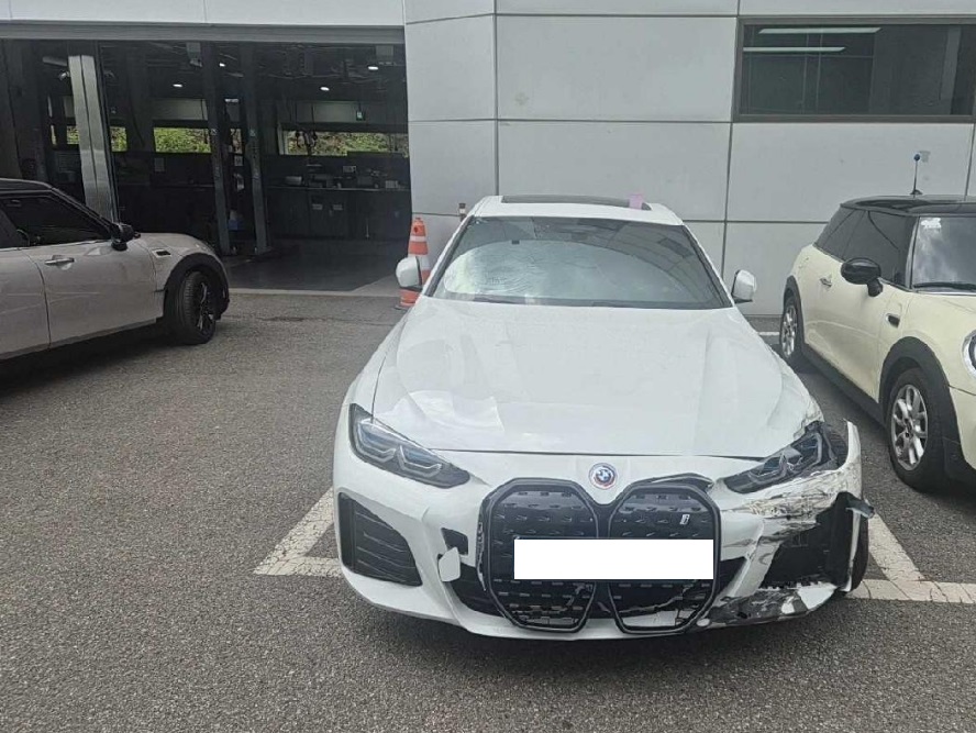 [Auction] 2024 BMW i4 eDrive 40(R14752) pre-producted