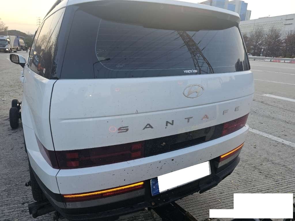 2025 Santa Fe MX5 Gasoline 2.5T 2WD Prestige Plus (056324) pre-producted