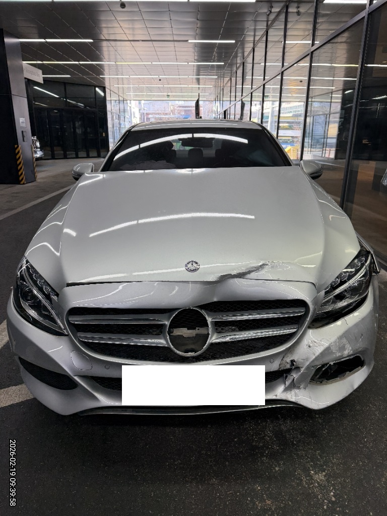 [Auction] 2016 Benz C-Class W205 C220 d 4MATIC(352163) pre-producted