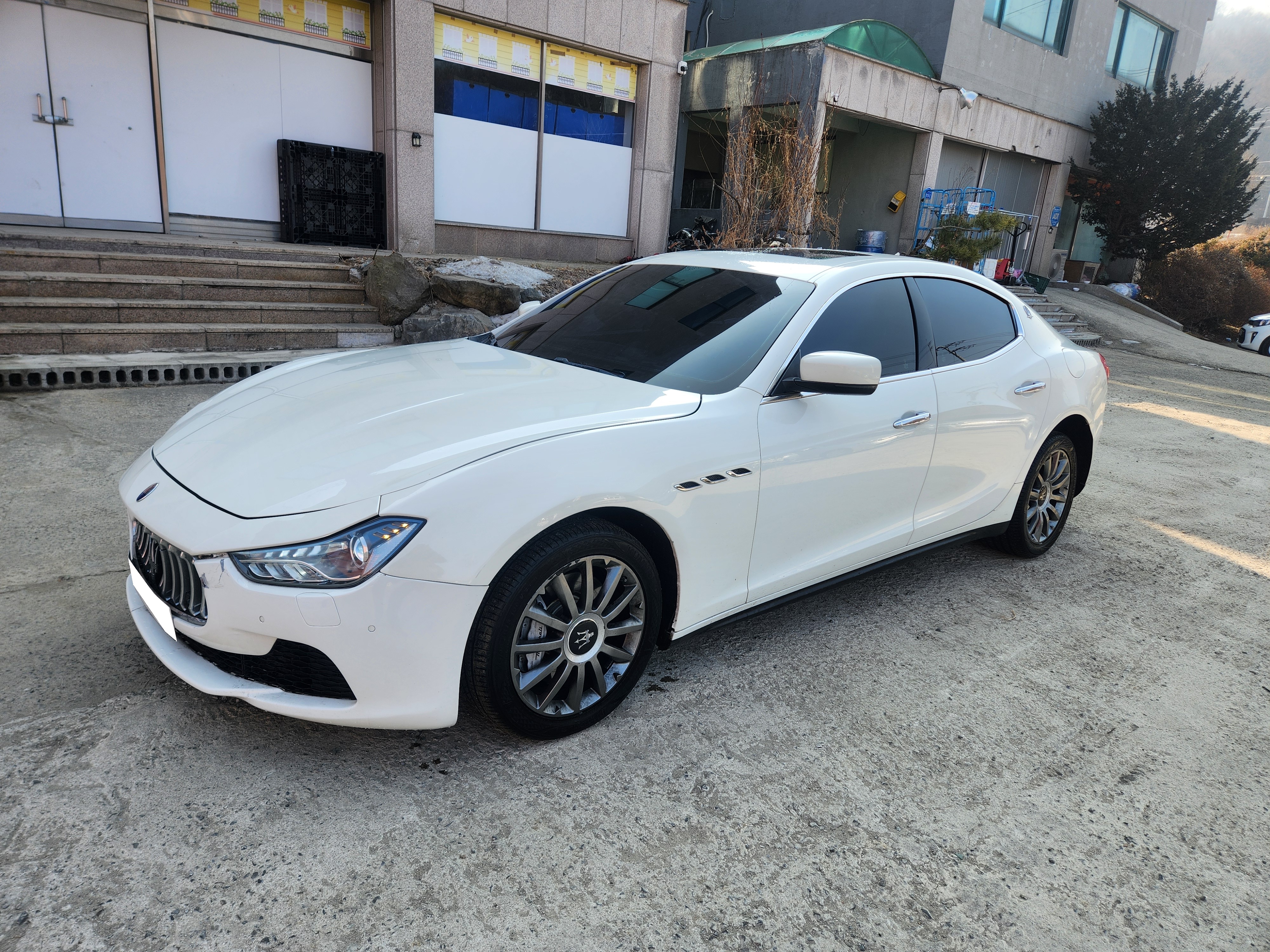 2015 Maserati Ghibli 3.0 diesel (S/N: 153294)