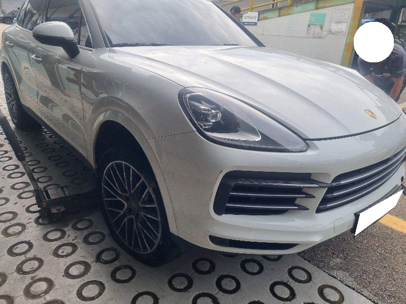 2020 Porsche Cayenne (PO536) 3.0 (A12990) pre-producted