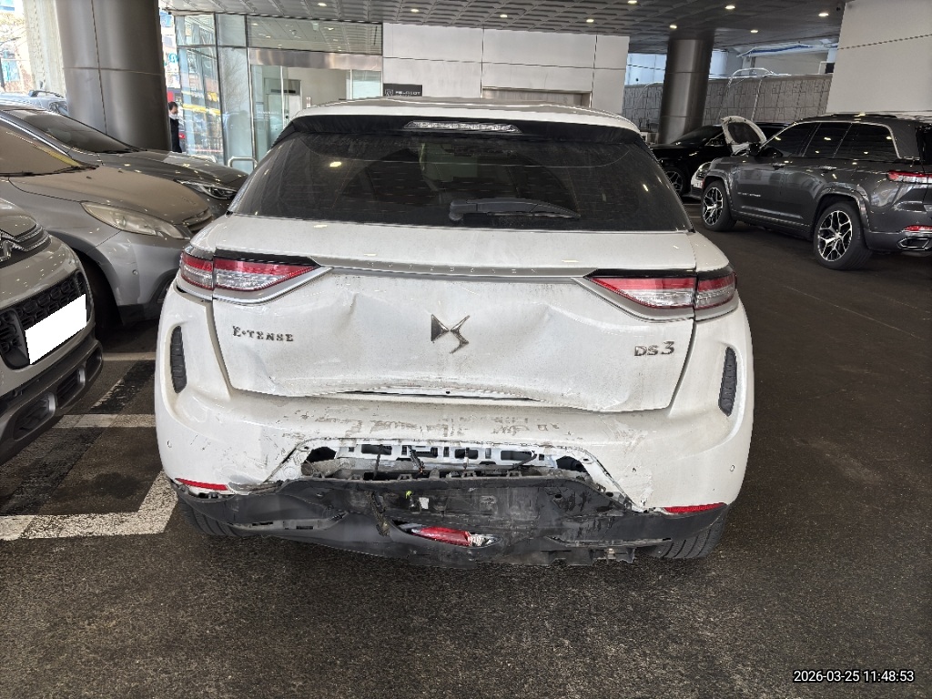 2020 DS3 CROSSBACK E-TENSE (017405) pre-producted