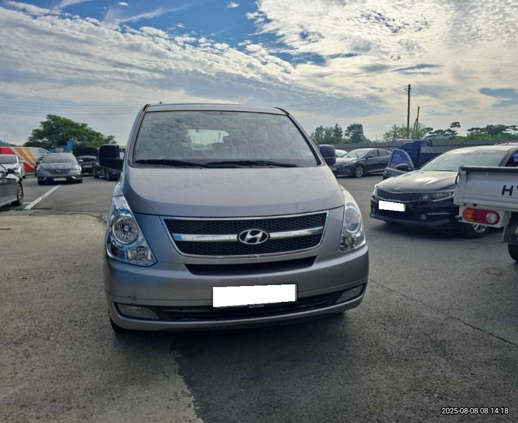 [SOLDOUT]2012 Grand Starex Wagon CVX Premium (411198) pre-producted