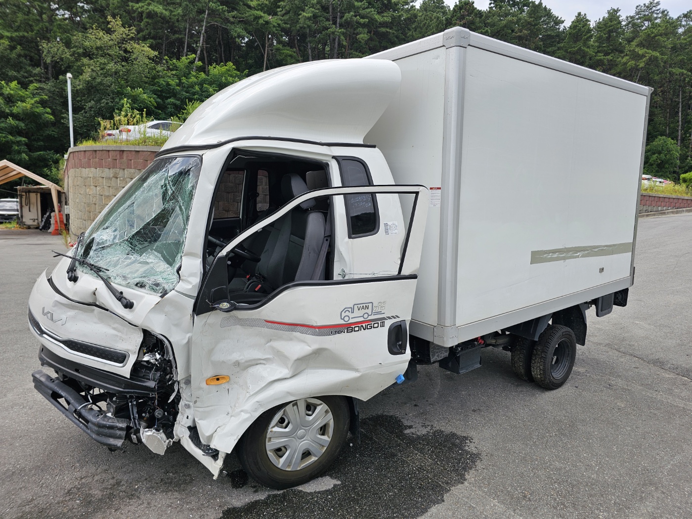 2025 Bongo 3 (LPG2.5 Turbo) Standard King Cab (S/N: 815298)