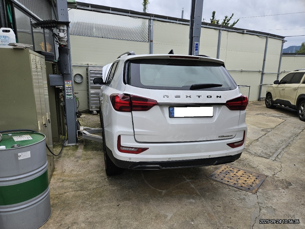 2024 Rexton New Arena (Y461) 4WD Diesel 2.2 (103147) pre-producted