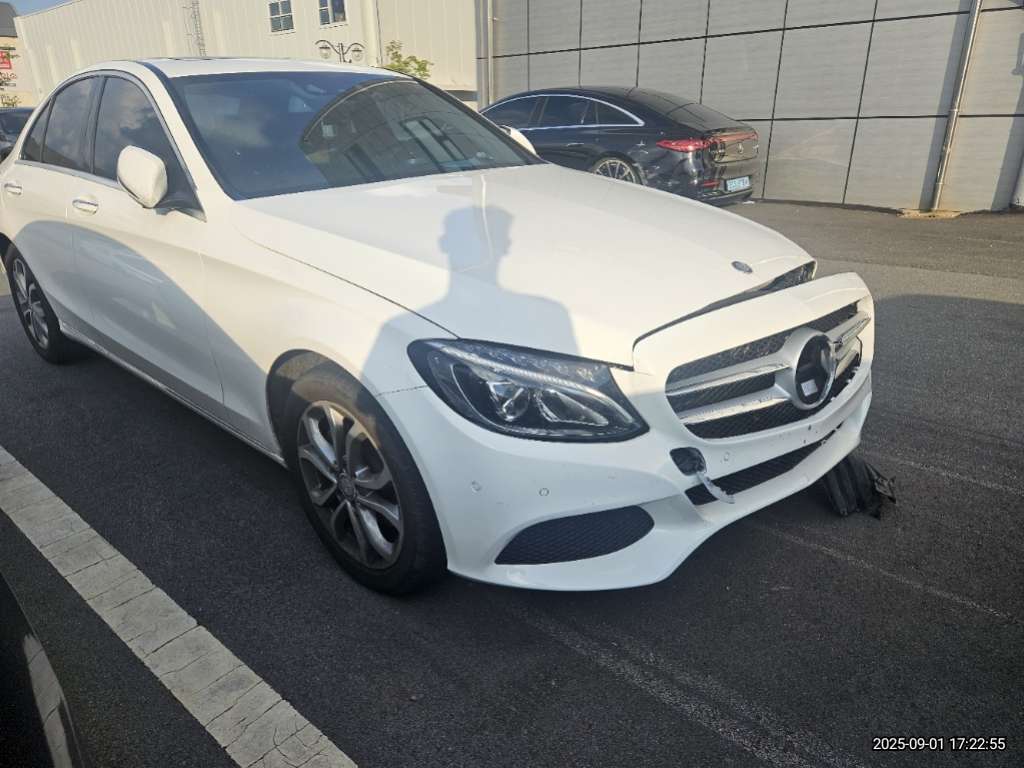 [SOLDOUT]2016 Benz C-Class W205 C200 (385657) pre-producted