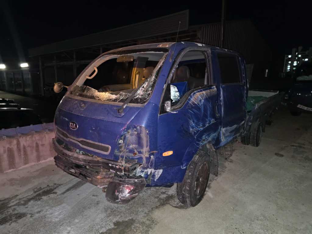 2015 Bongo 3 Double Cab (968036) pre-producted