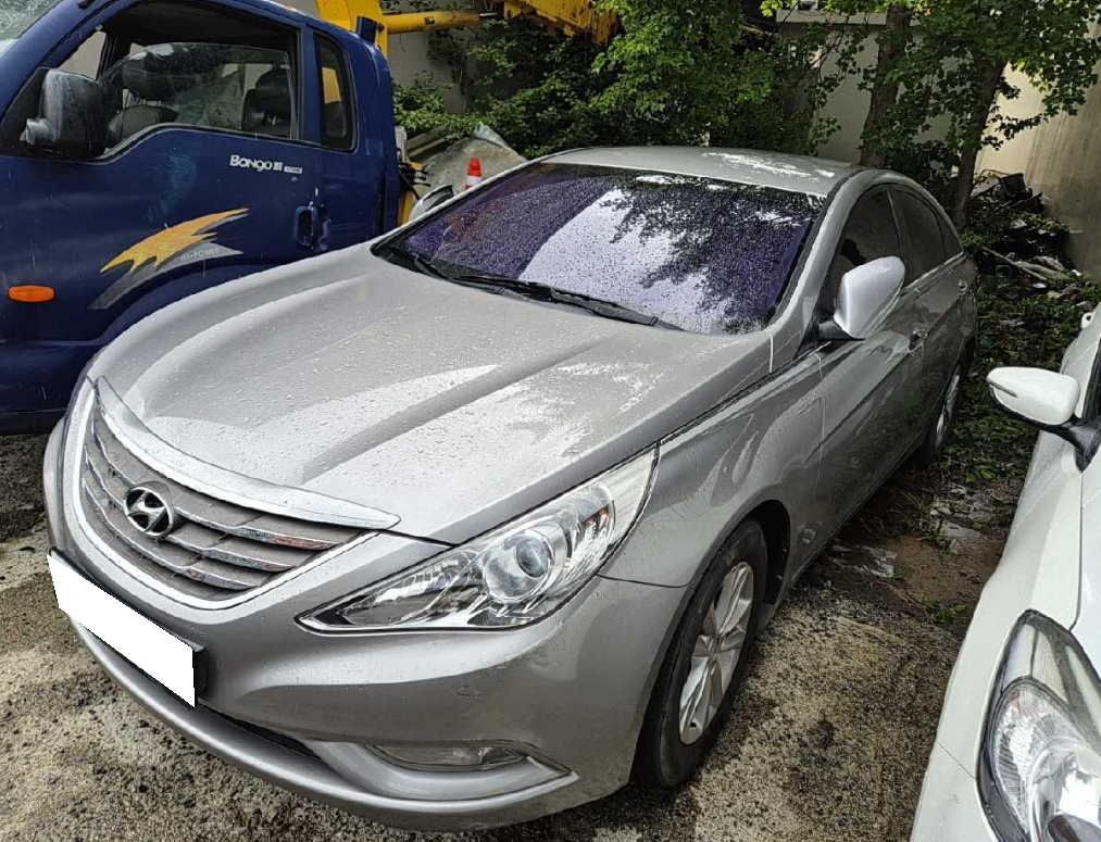 2012 YF Sonata Y20 Luxury CVVL (465169) pre-producted