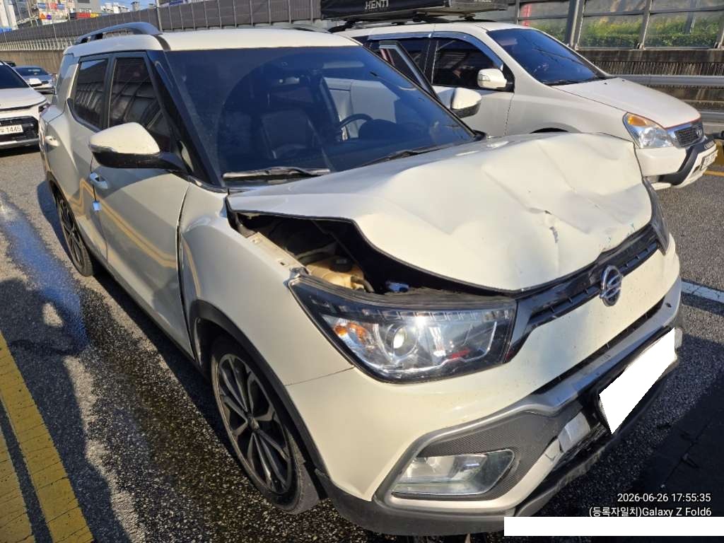 2017 Tivoli Air 2WD Gasoline 1.6 (140525) pre-producted