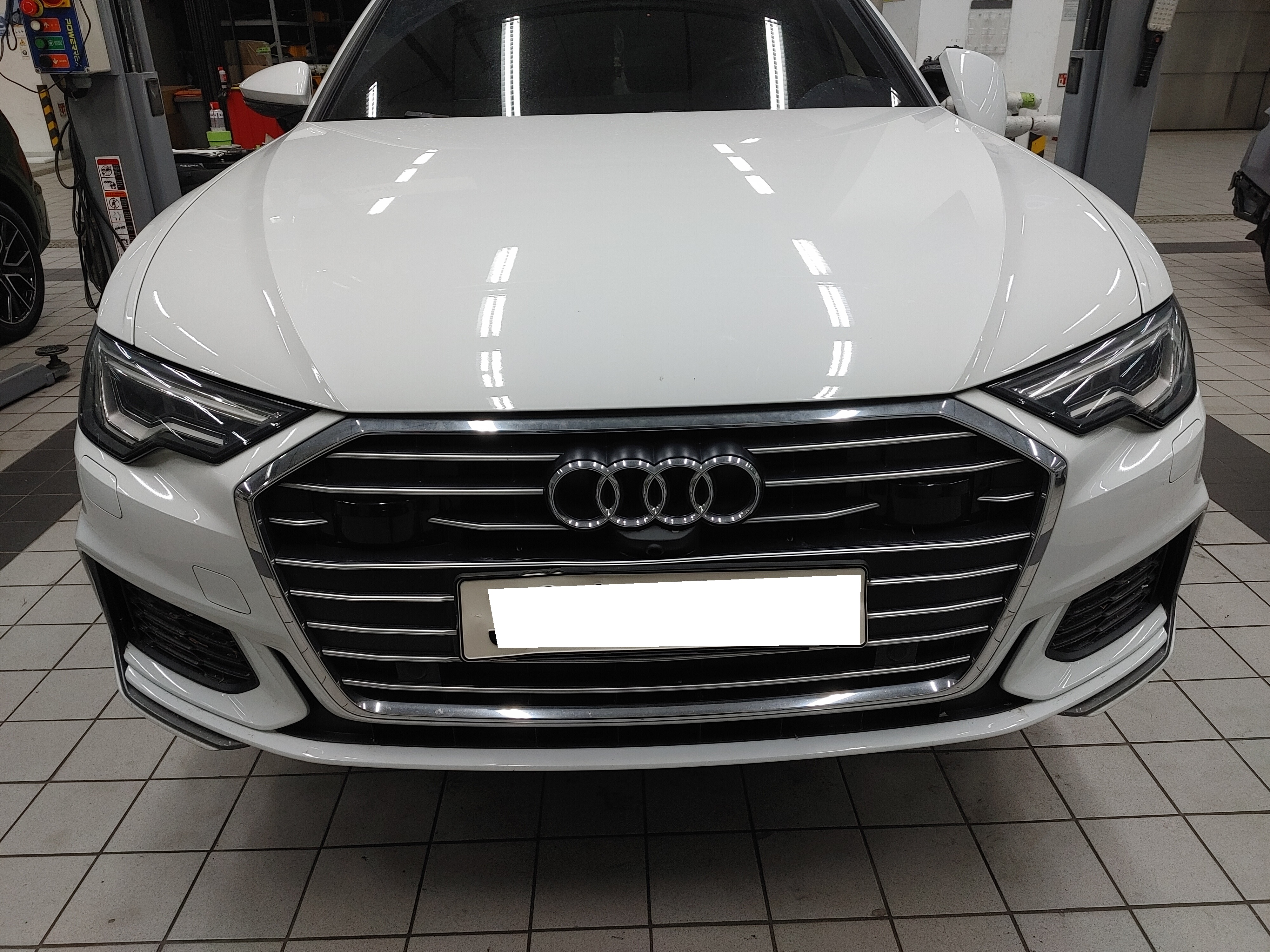 2022 Audi A6 (C8) 40 TDI Premium (040452) pre-producted