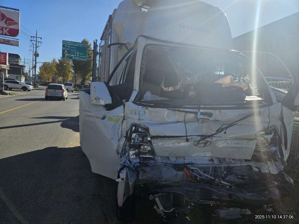 [Reserved]2025 Porter 2 (EV) 1.0 ton Super Cab (088404) pre-producted