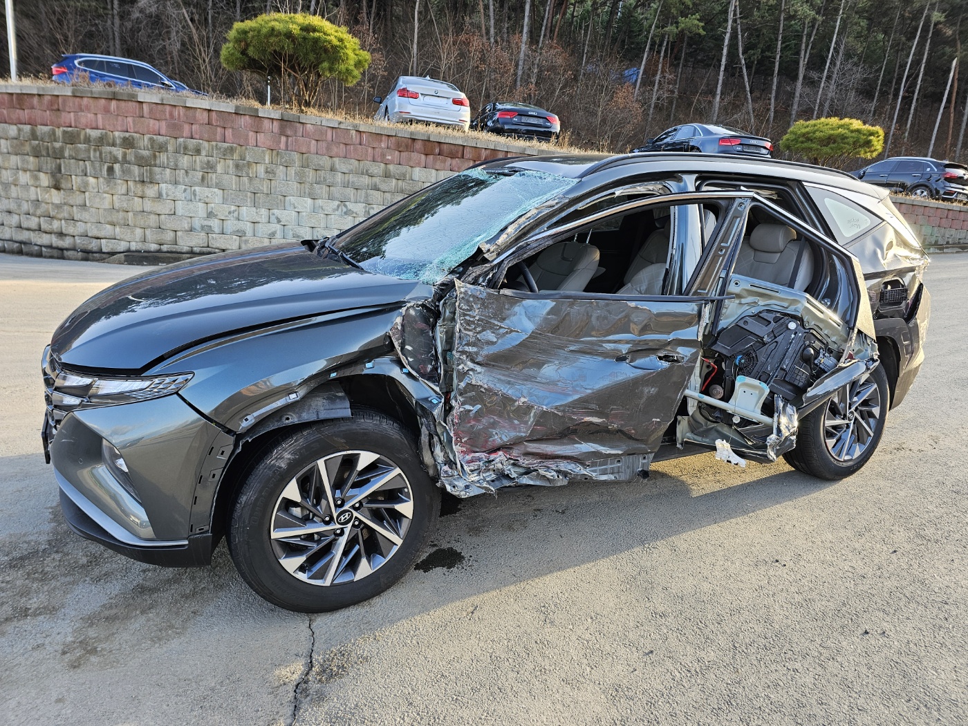 2023 Tucson Hybrid (NX4) 2WD Premium (S/N: 167401)