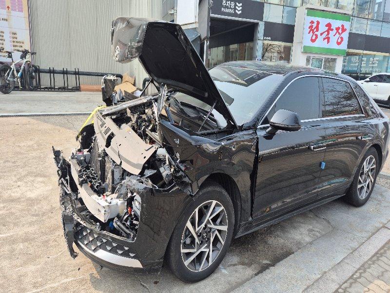 2025 Grandeur Hybrid (GN7) Premium (097195) pre-producted