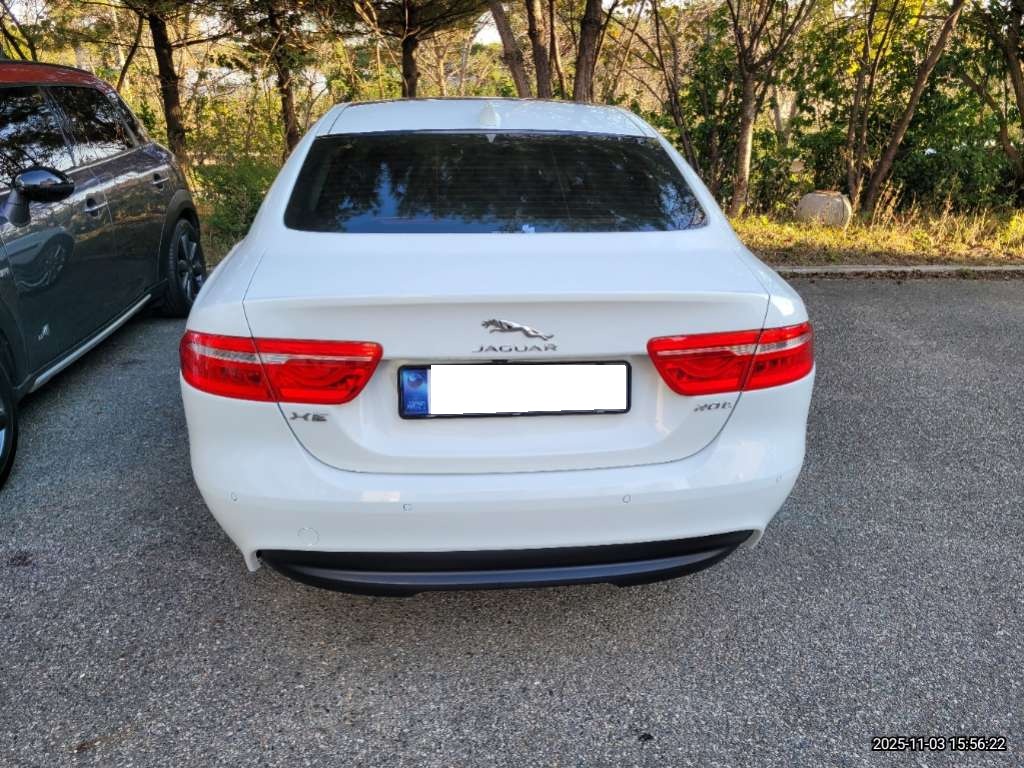 [SOLDOUT]2017 Jaguar XE 2.0T Prestige (966490) pre-producted