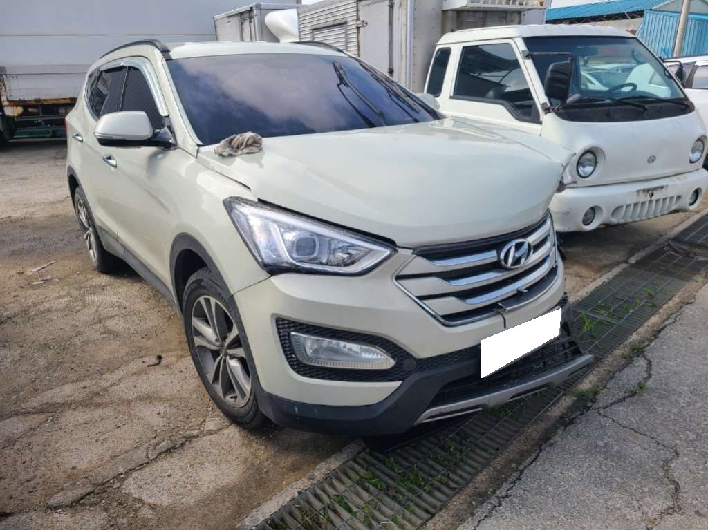2015 Santa Fe DM Diesel 4WD 2.0 (410615) pre-producted