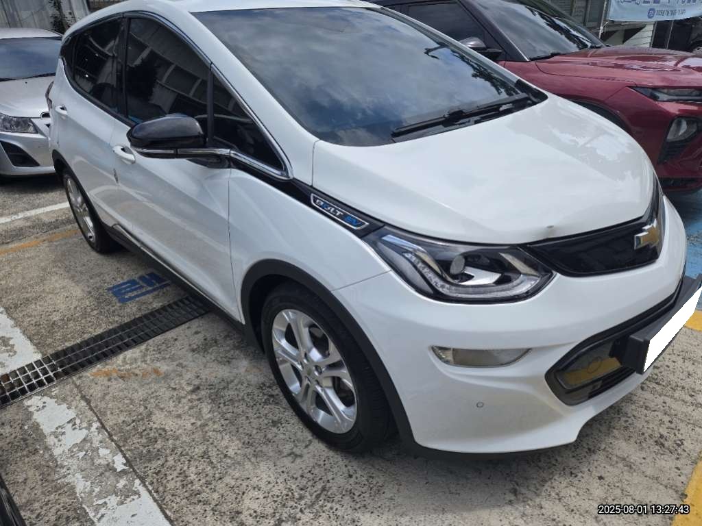 2019 Bolt EV LT Deluxe (127266) pre-producted