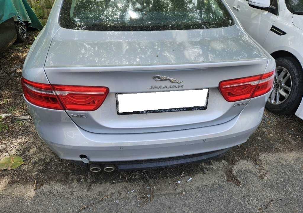 2016 Jaguar XE 2.0D Prestige (912997) pre-producted
