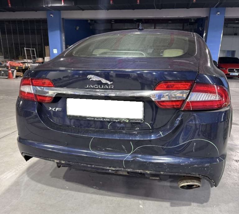 2015 Jaguar New XF 2.2 D (U57810) pre-producted