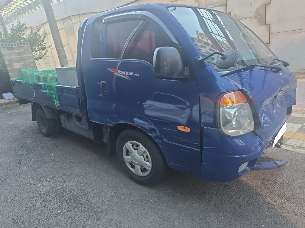 2012 Bongo 3 1.0 ton King Cab (CRDi) GLX (632384) pre-producted