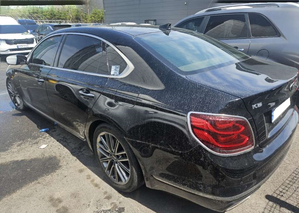 2020 The K9 3.8 GDI AWD Platinum II (020210) pre-producted