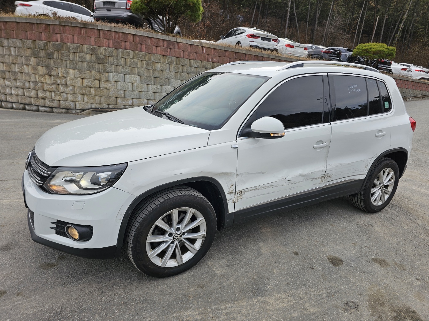 [SOLDOUT]2015 Volkswagen New Tiguan 2.0 TDI Comfort (S/N: 557225)