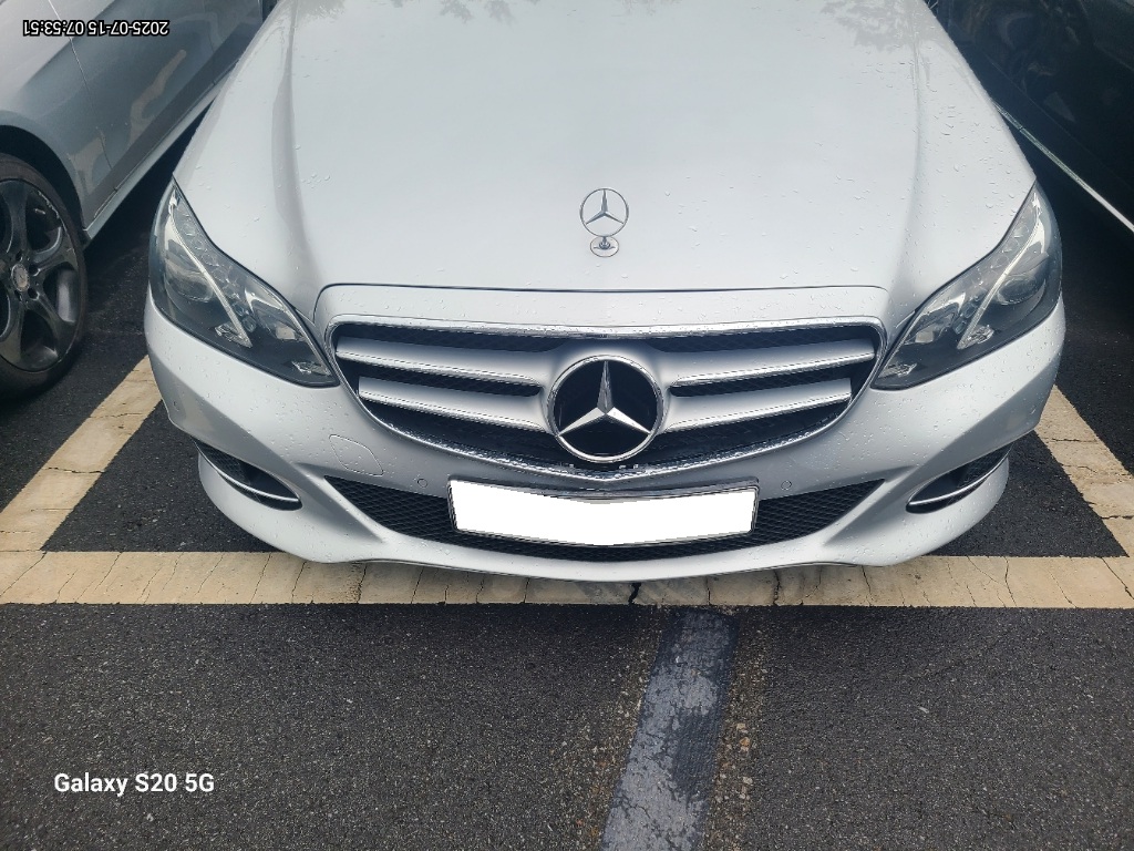 2014 Benz E-Class W212 E220 CDI Avantgarde (864700) pre-producted