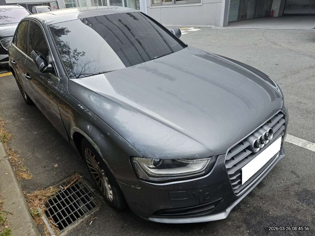 2014 Audi New A4 2.0 TDI (085189) pre-producted