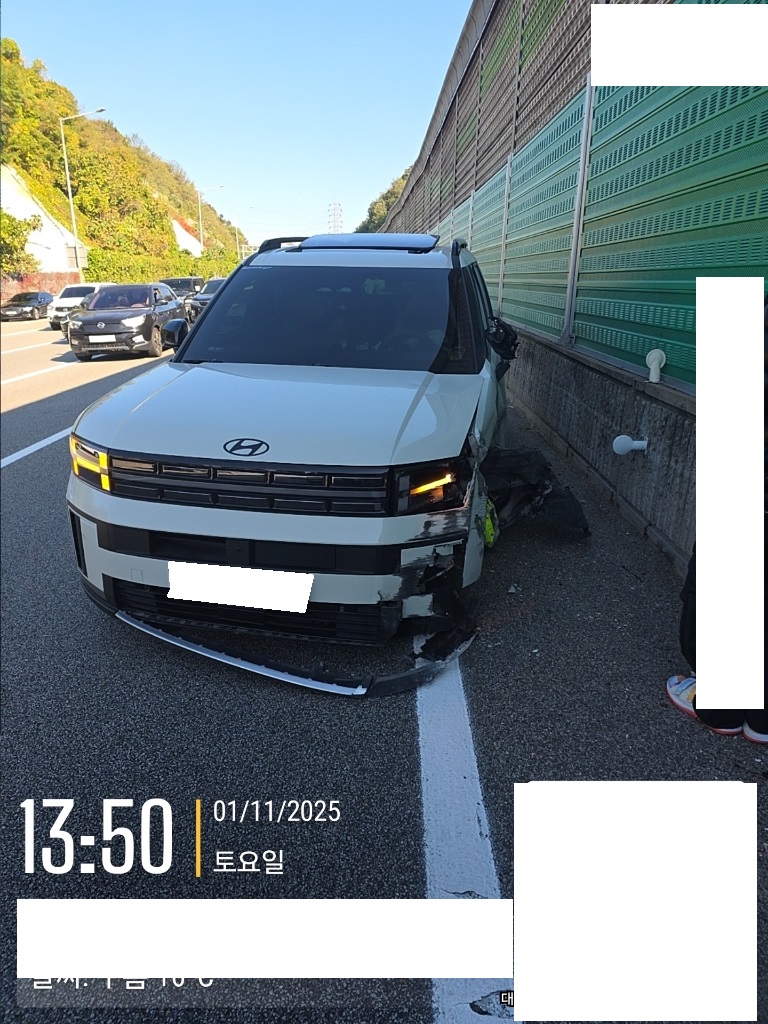 [Reserved]2024 Santa Fe Hybrid MX5 1.6T 2WD Prestige (027217) pre-producted