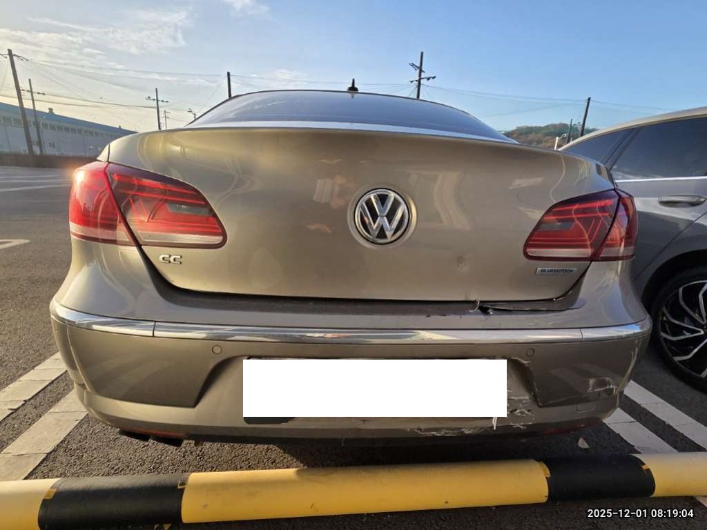 2012 Volkswagen New CC 2.0 TDI BlueMotion (711302) pre-producted