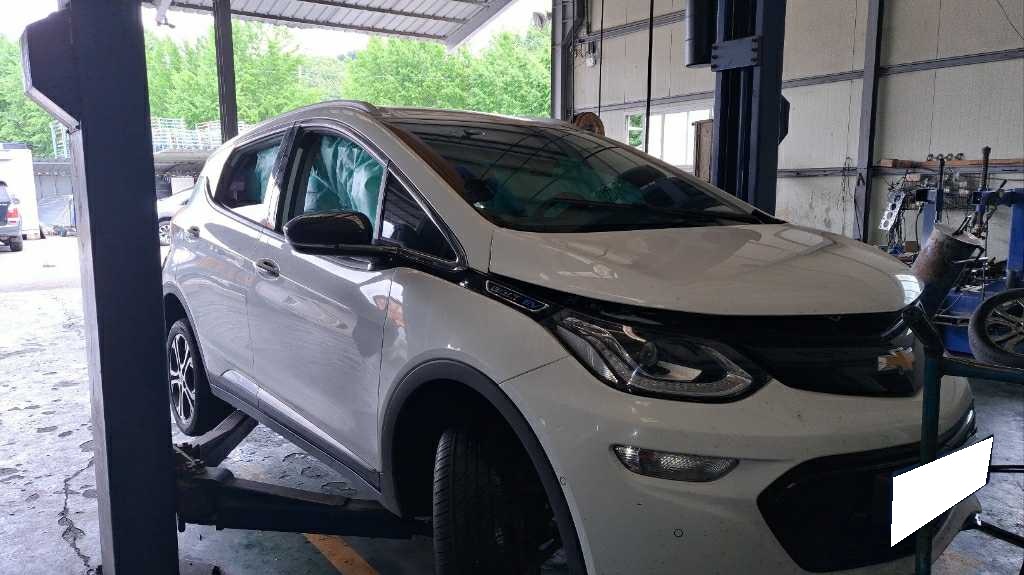 2018 Bolt EV Premier (127434) pre-producted