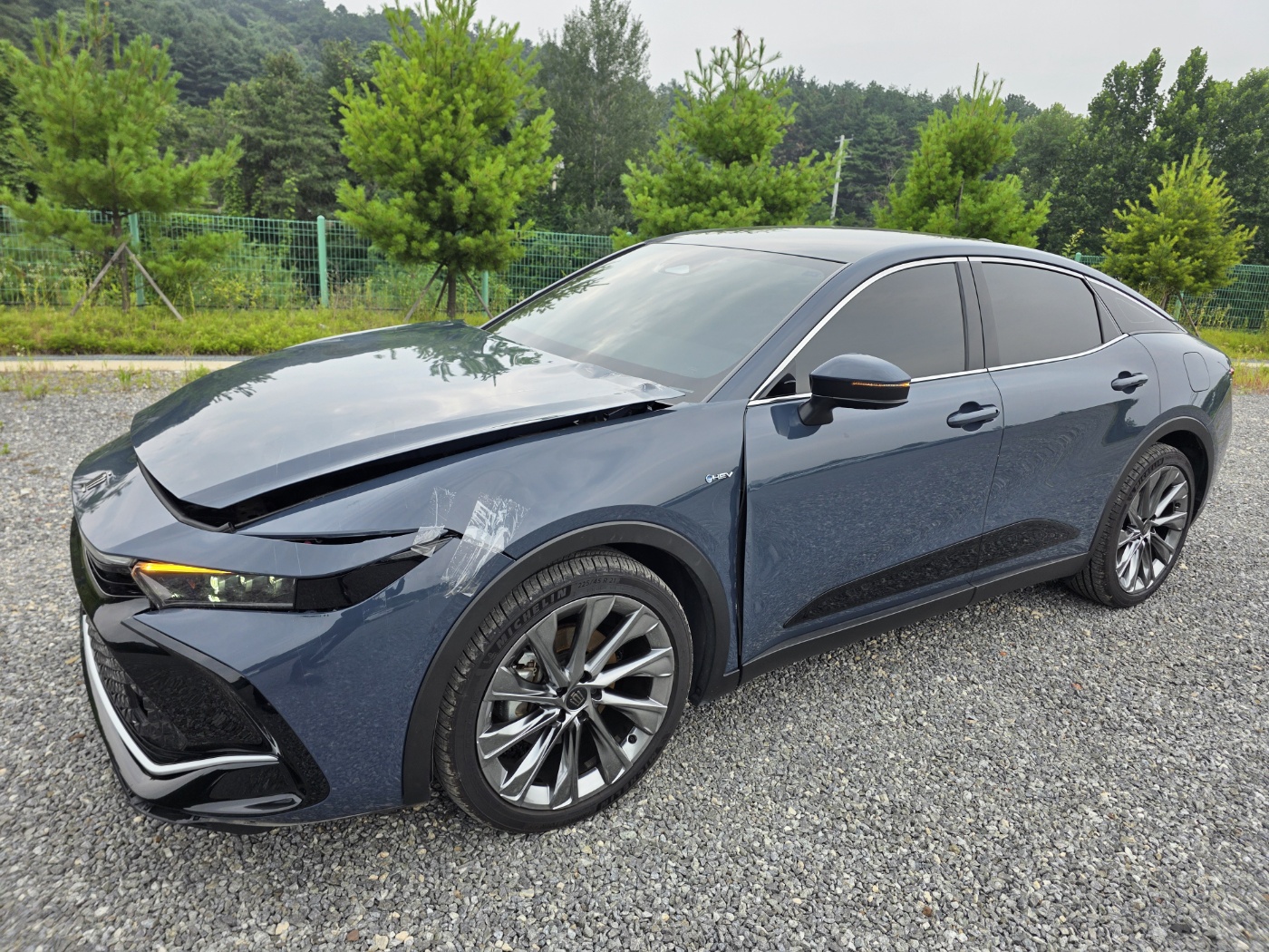 2025 Toyota Crown Crossover 2.5 4WD Hybrid (S/N: 033753)