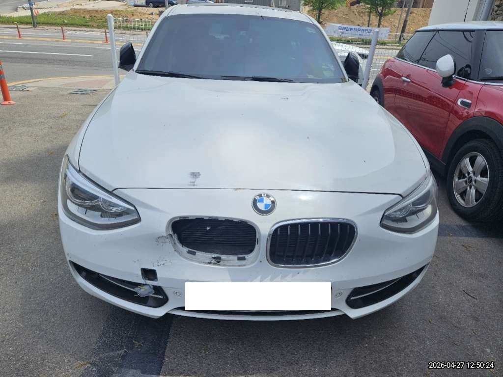 2015 BMW 1 Series (F20) 118d Sport (836344) pre-producted