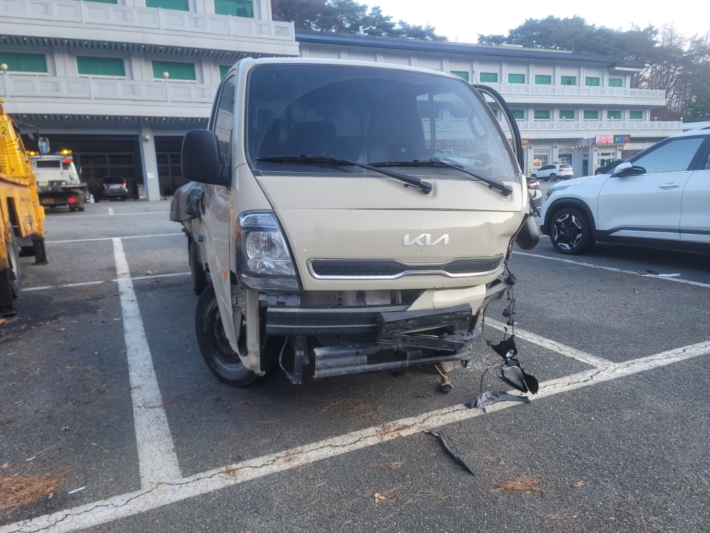 [Reserved]2023 The New Bongo 3 1.0 ton King Cab L Lite (720607) pre-producted