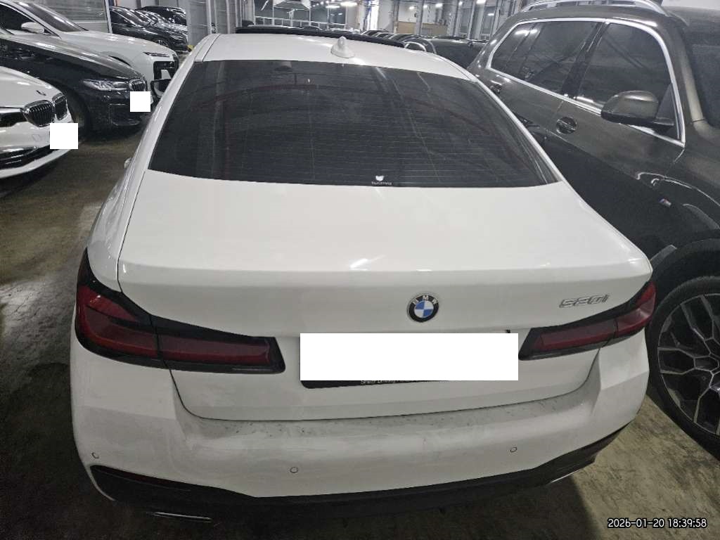 [Auction] 2022 BMW 5 Series (G30) 520i M Sport(J30653) pre-producted