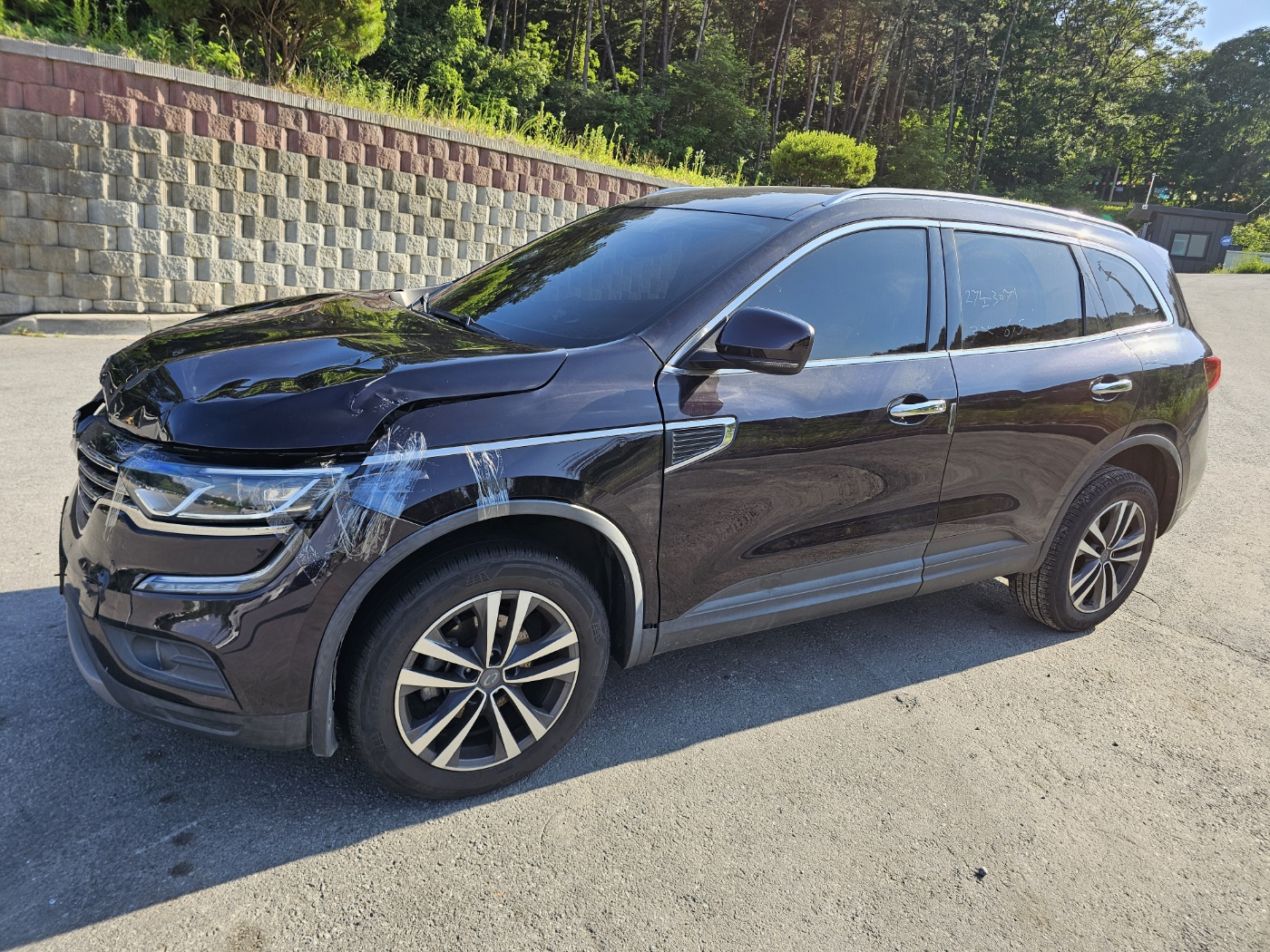 2018 QM6 Gasoline 2WD LE (S/N: 022973)