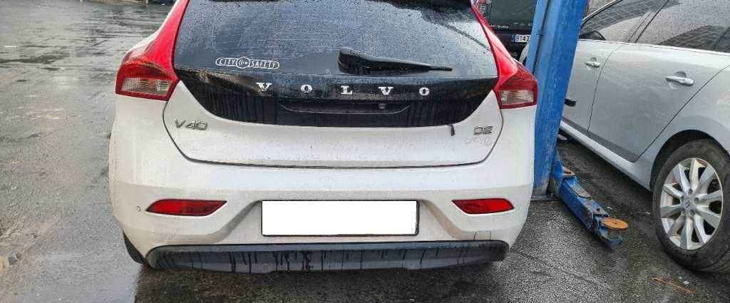 2014 Volvo V40 D2 (147267) pre-producted