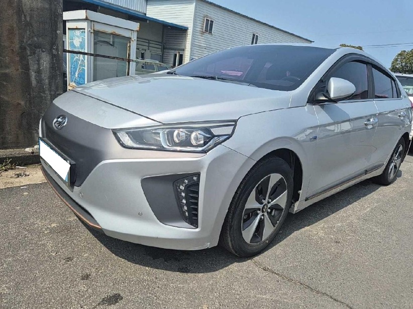 2018 Ioniq Electric Q (020367) pre-producted