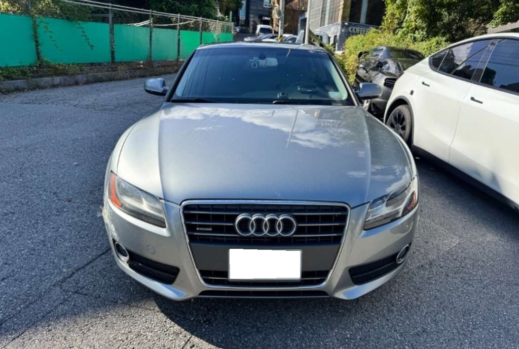 2011 Audi A5 2.0 Quattro (046742) pre-producted