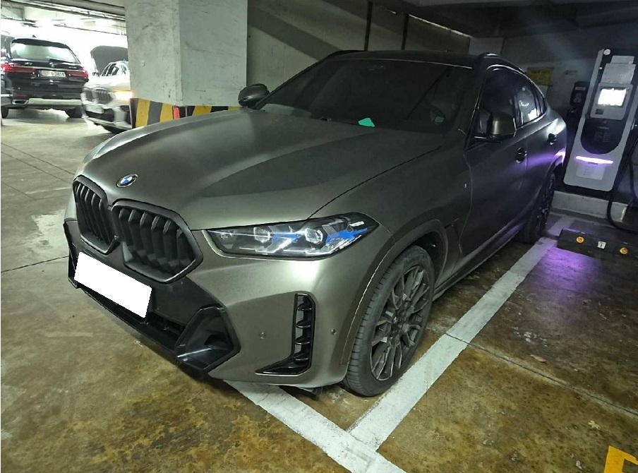 [Auction] 2025 BMW X6 (G06) xDrive40i M Sport(048713) pre-producted