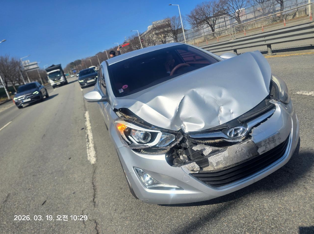 [Reserved]2015 The New Avante 1.6 GDI Smart (231309) pre-producted