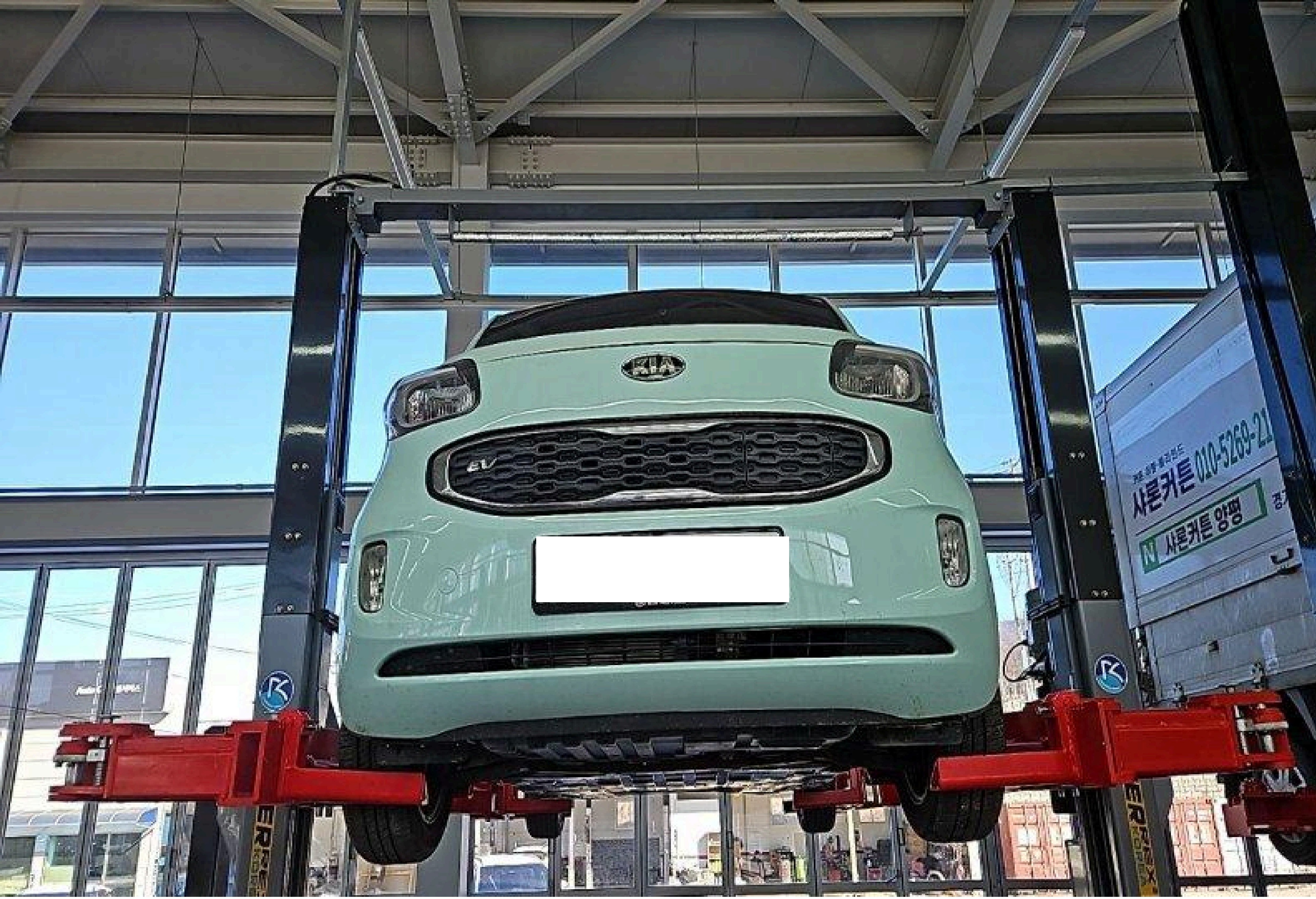 2013 Ray EV (000772) pre-producted