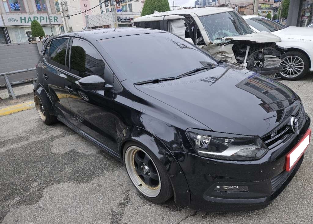 2014 Volkswagen Polo 1.6 TDI R-LINE (056045) pre-producted