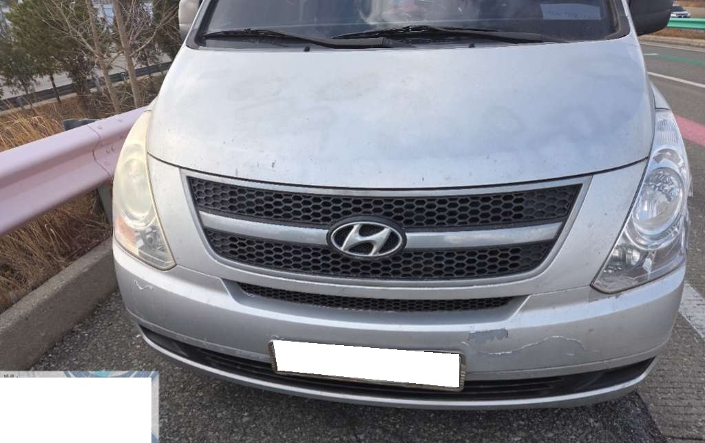 2009 Grand Starex wagon CVX Value (156184) pre-producted